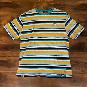 Forever 21 Men’s Blue and Yellow Striped T-Shirt Size S